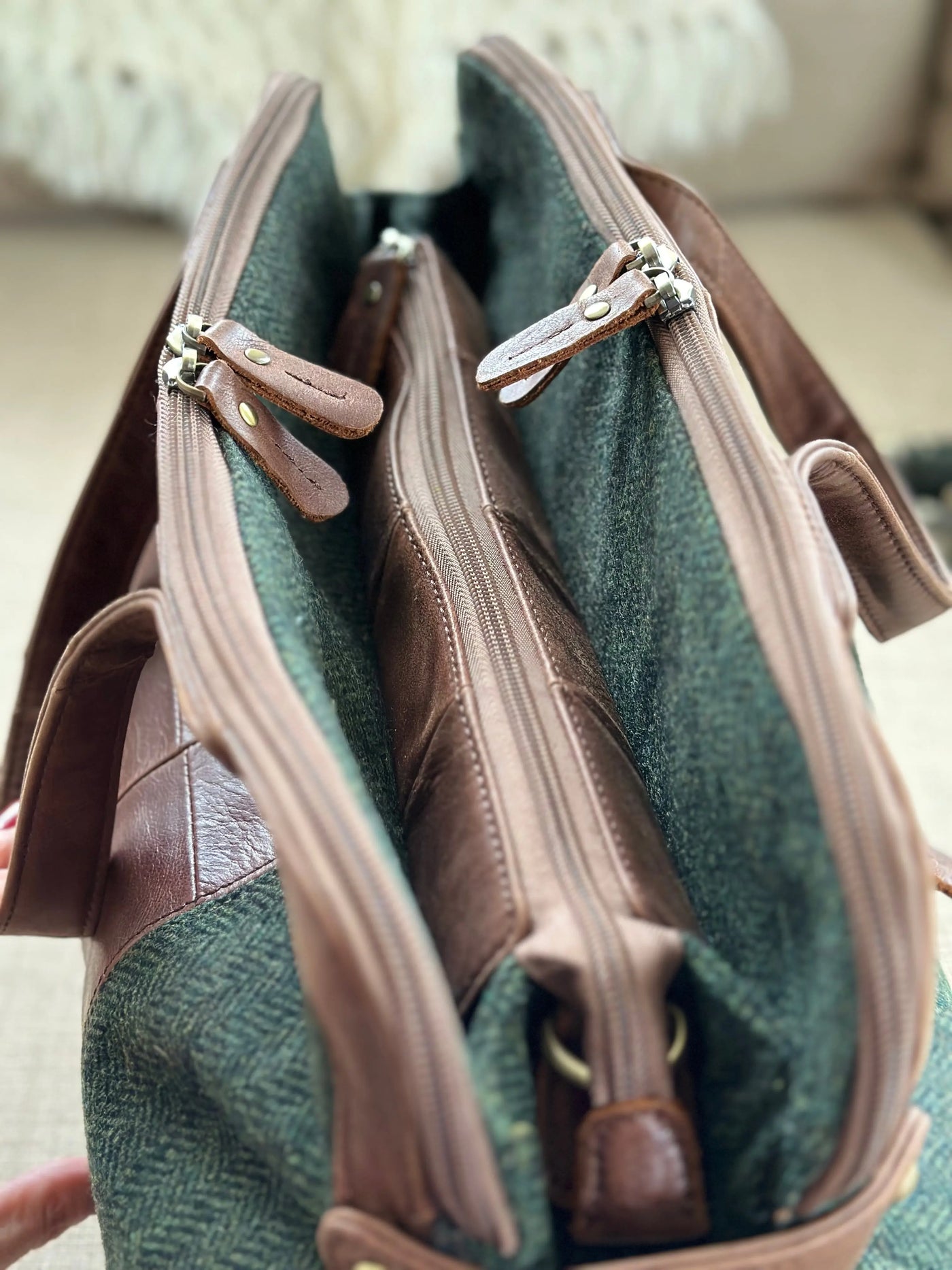 Weekender tweed and leather Sixth Edition